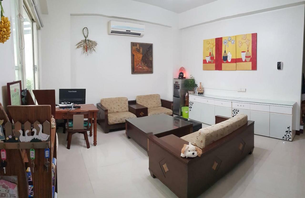 Leisure Homestay Hualien City Exterior foto